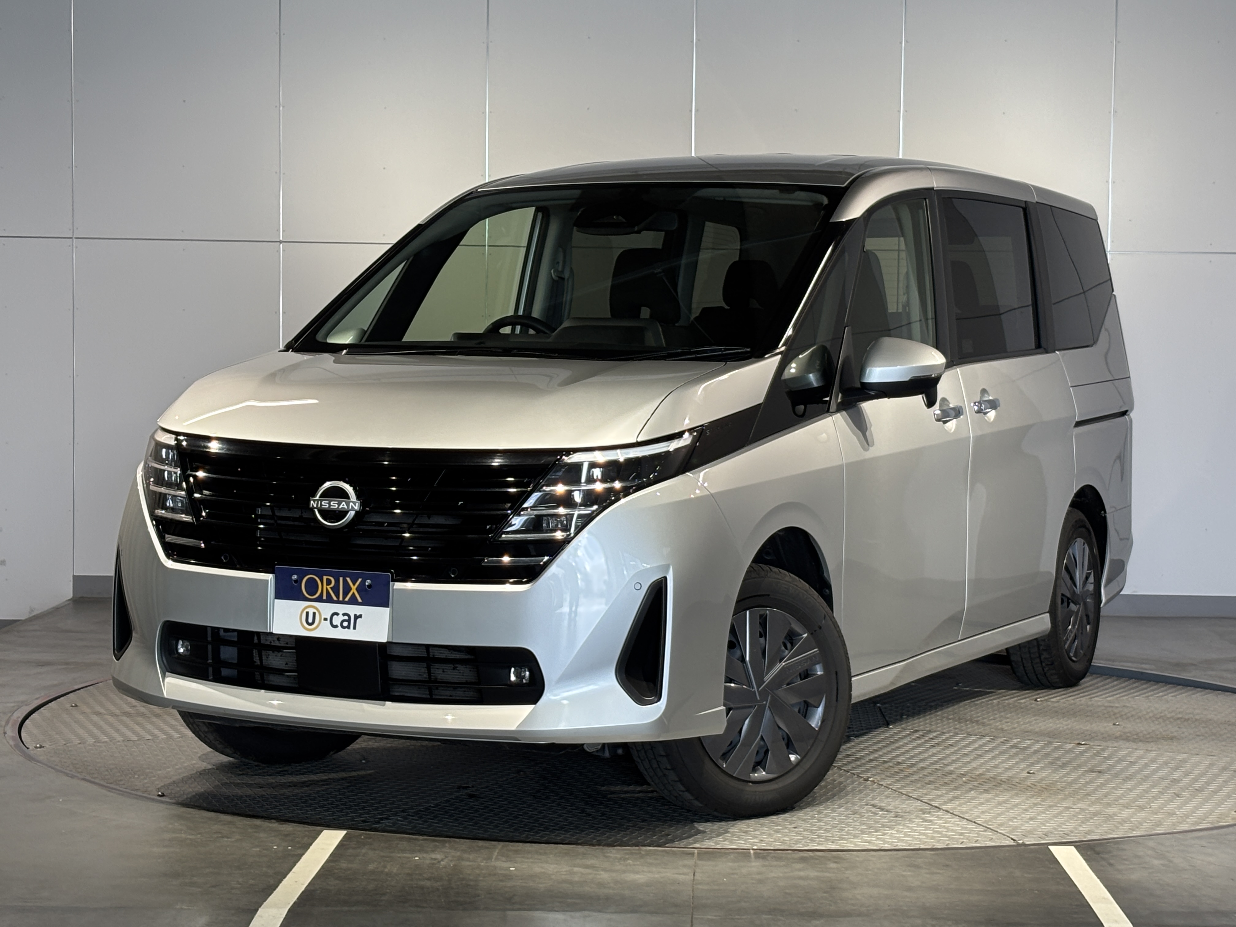 セレナ　4WD　XV